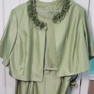 Jessica Howard Light Green Dress with Jacket